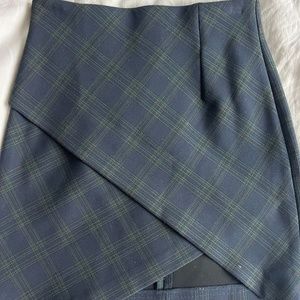 PLAID MINISKIRT with WRAP DETAIL over thigh Size Small by JACK WILLS